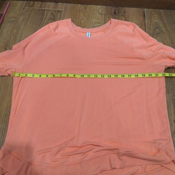 Athleta Womens Mindset Tulip Hem Pullover Sweater Size XL Peach Athleisure - Picture 9 of 11